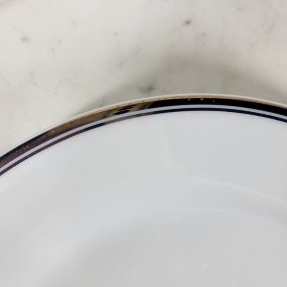 Williams Sonoma Open Kitchen Salad Plate 9" Gold Trim Porcelain 2-Pc Dinnerware - Picture 5 of 15